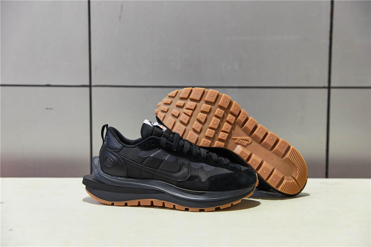 PK GOD NIKE VAPORWAFFLESACAI BLACK GUM RETAIL MATEARIALS READY TO SHIP